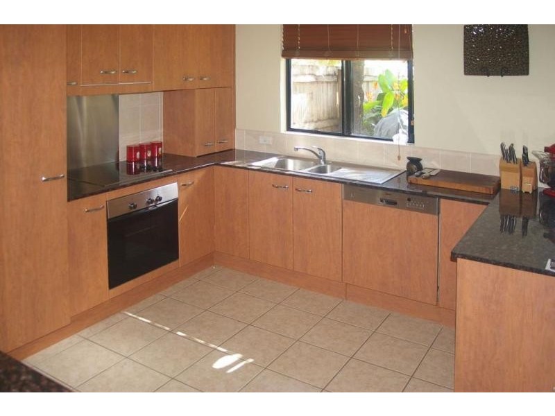 17/5 Arlington Esplanade, Clifton Beach QLD 4879