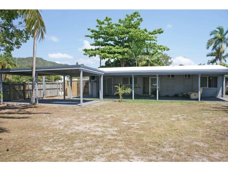 151 Reed Rd, Trinity Park QLD 4879