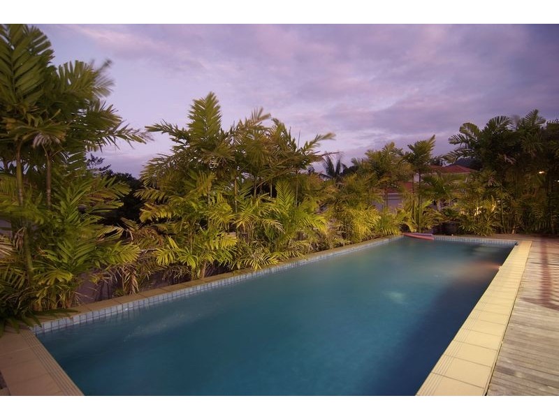 32 Cascade Avenue, Kewarra Beach QLD 4879