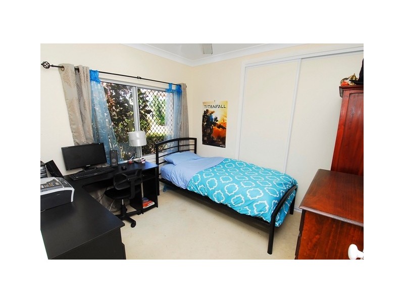 4 Parkinson Avenue, Kewarra Beach QLD 4879