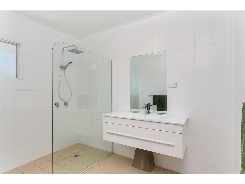 51 Terebra Street, Palm Cove QLD 4879