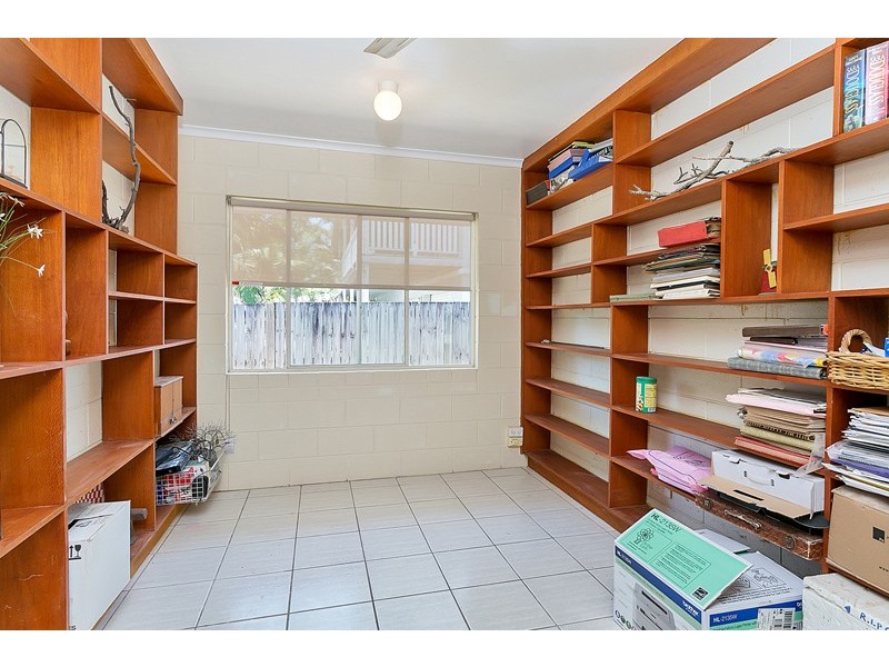 51 Terebra Street, Palm Cove QLD 4879