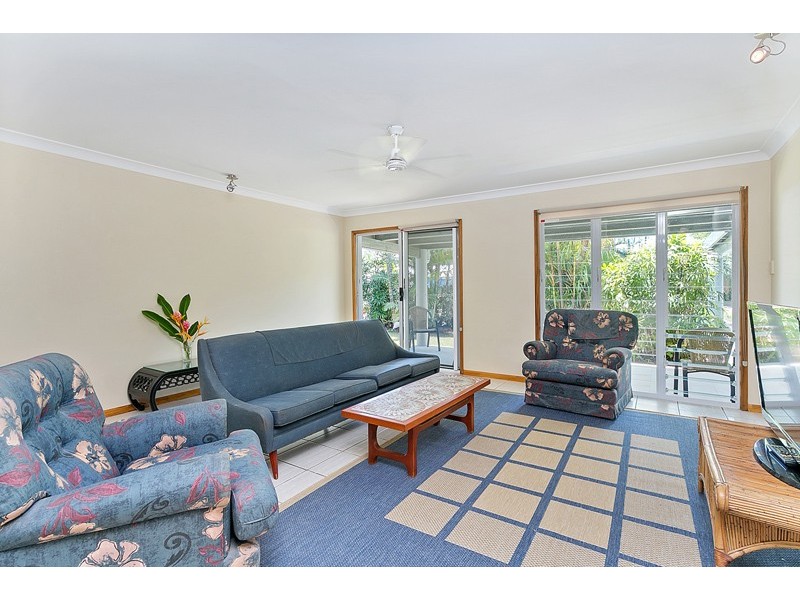 51 Terebra Street, Palm Cove QLD 4879