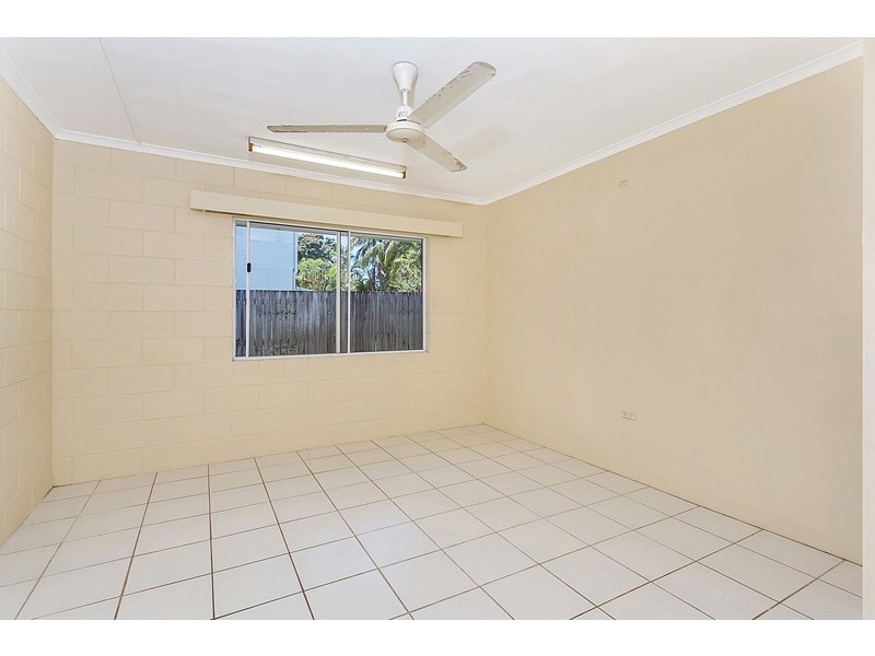 51 Terebra Street, Palm Cove QLD 4879