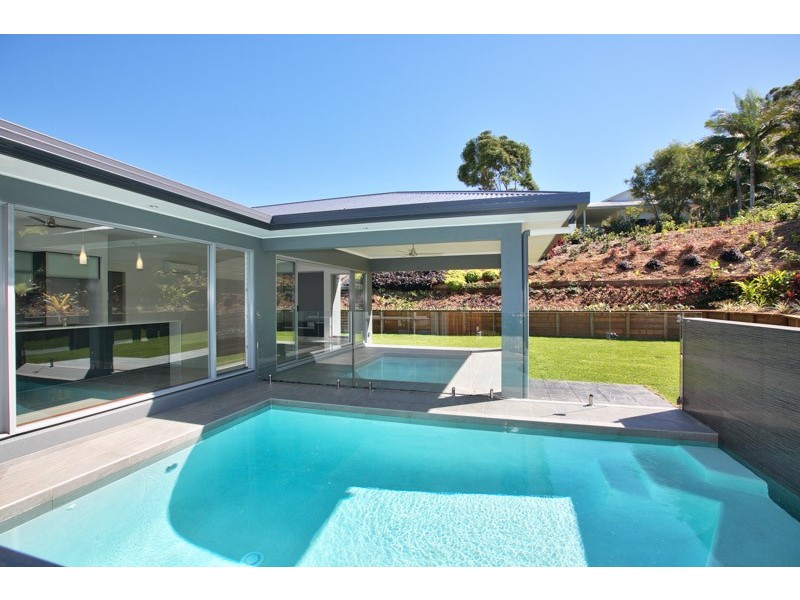 37 Catamaran Circuit, Trinity Beach QLD 4879