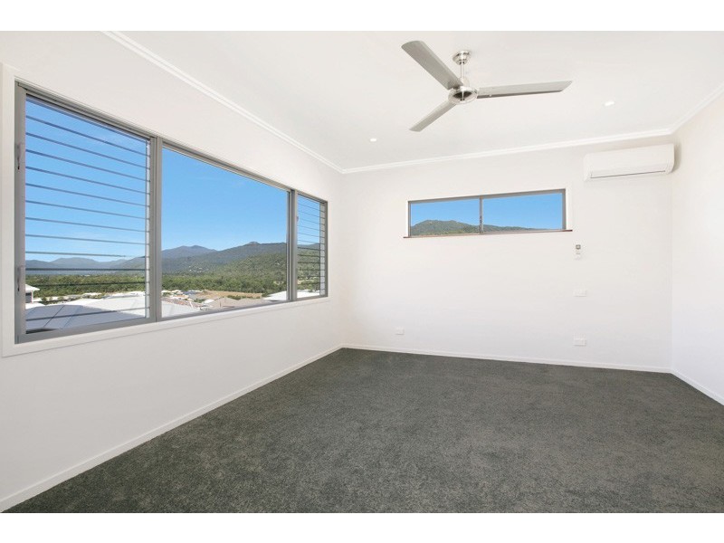 37 Catamaran Circuit, Trinity Beach QLD 4879