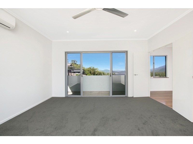 37 Catamaran Circuit, Trinity Beach QLD 4879