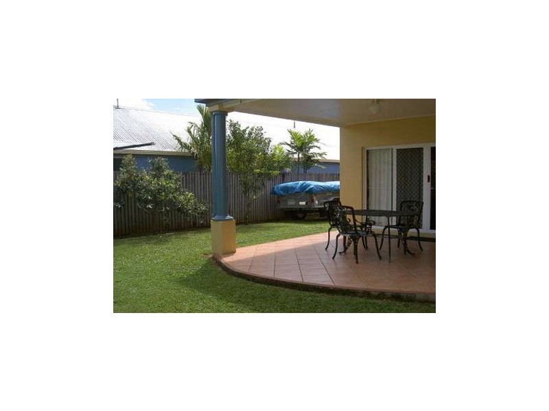 18 Sherwood Close, Brinsmead QLD 4870