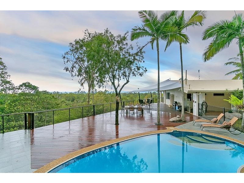 30-32 Alexandra Street, Clifton Beach QLD 4879