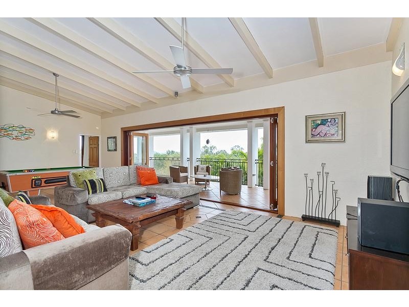 30-32 Alexandra Street, Clifton Beach QLD 4879