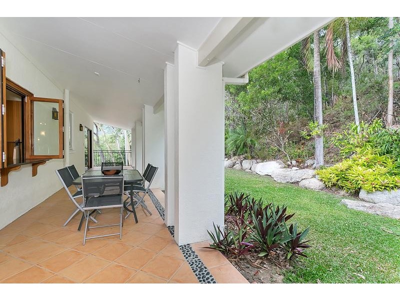 30-32 Alexandra Street, Clifton Beach QLD 4879