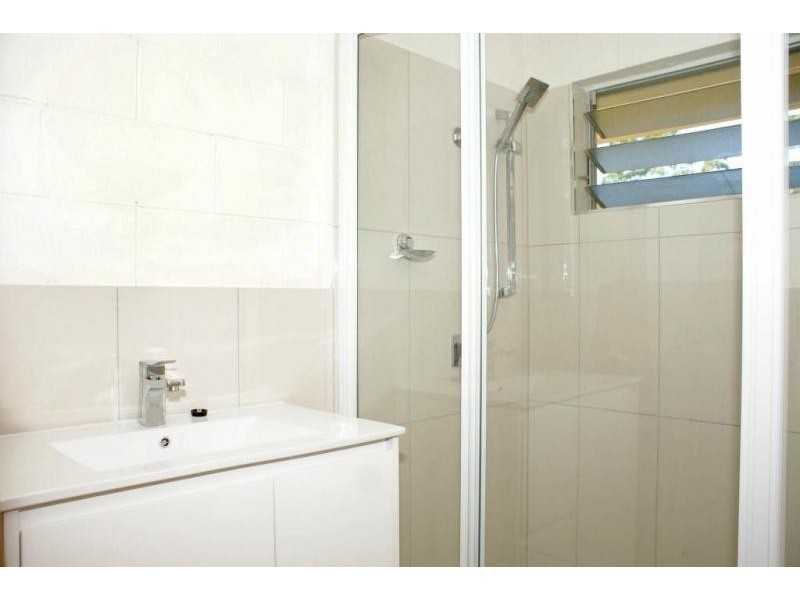 1/552 Varley St, Yorkeys Knob QLD 4878