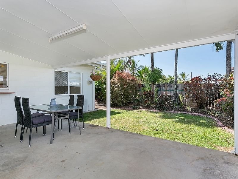 1/42 Bondi Cres, Kewarra Beach QLD 4879