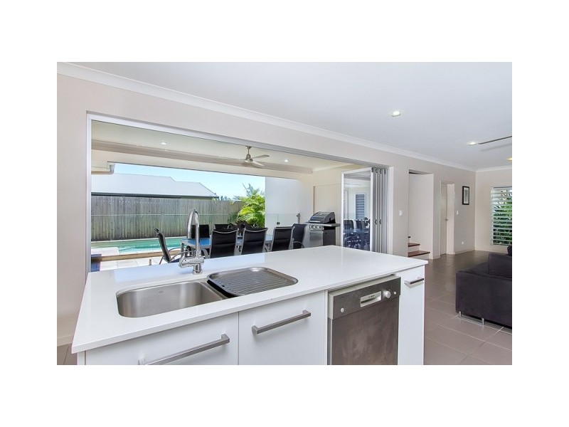76 Harbour Drive, Trinity Park QLD 4879