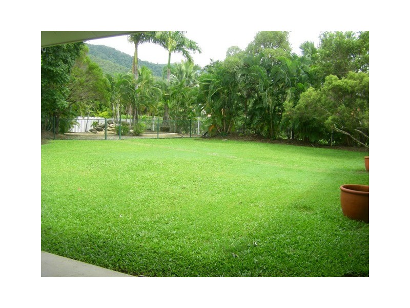 48 Bouganvillea St, Kewarra Beach QLD 4879