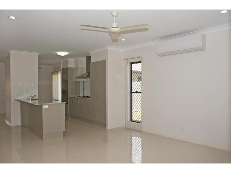 3 Sandridge Way, Smithfield QLD 4878