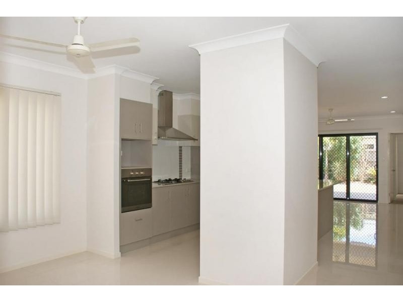 3 Sandridge Way, Smithfield QLD 4878