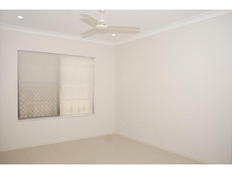 3 Sandridge Way, Smithfield QLD 4878