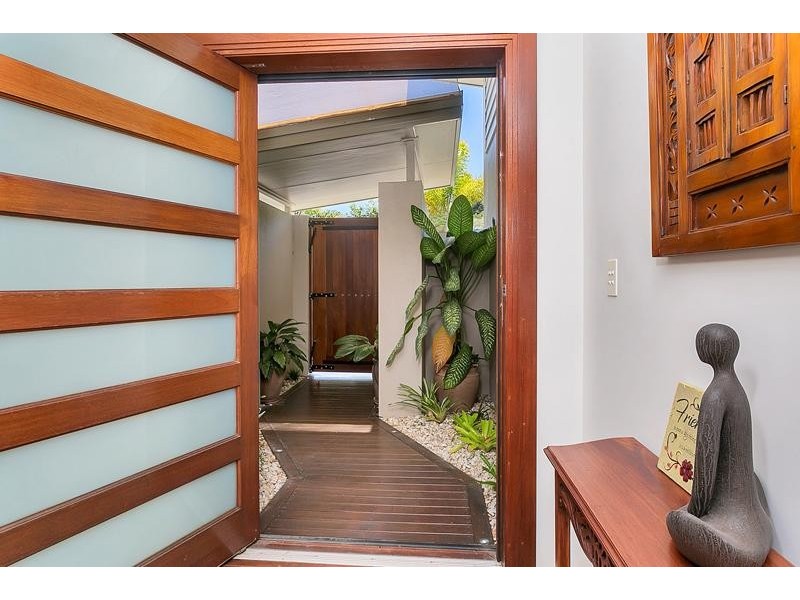89 Roberts Drive, Trinity Beach QLD 4879