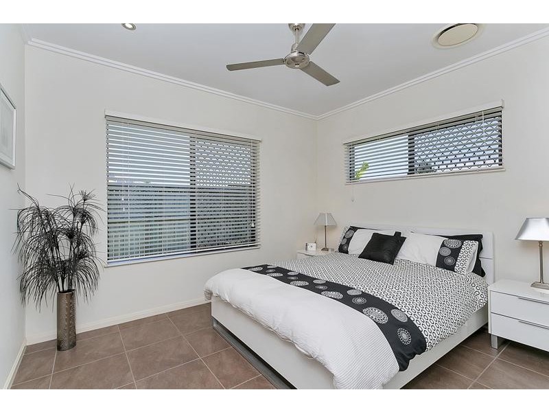 89 Roberts Drive, Trinity Beach QLD 4879