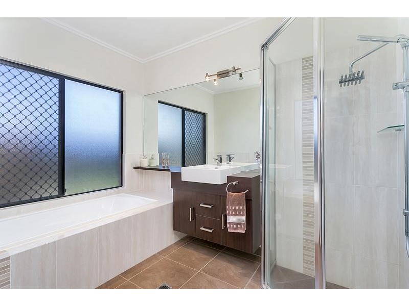 89 Roberts Drive, Trinity Beach QLD 4879
