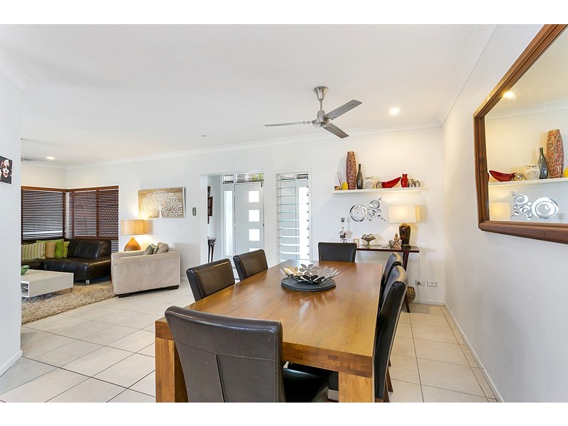10 Warana Close, Kewarra Beach QLD 4879