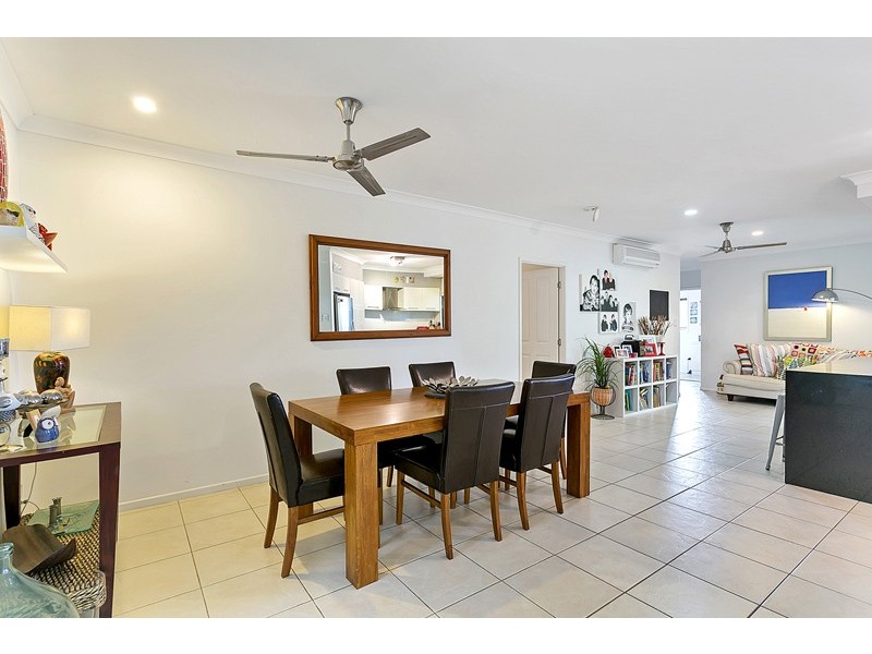 10 Warana Close, Kewarra Beach QLD 4879