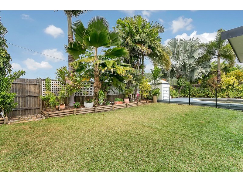 10 Warana Close, Kewarra Beach QLD 4879