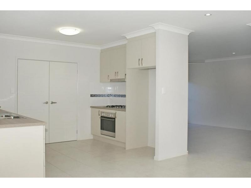 164 Roberts Dve, Trinity Beach QLD 4879