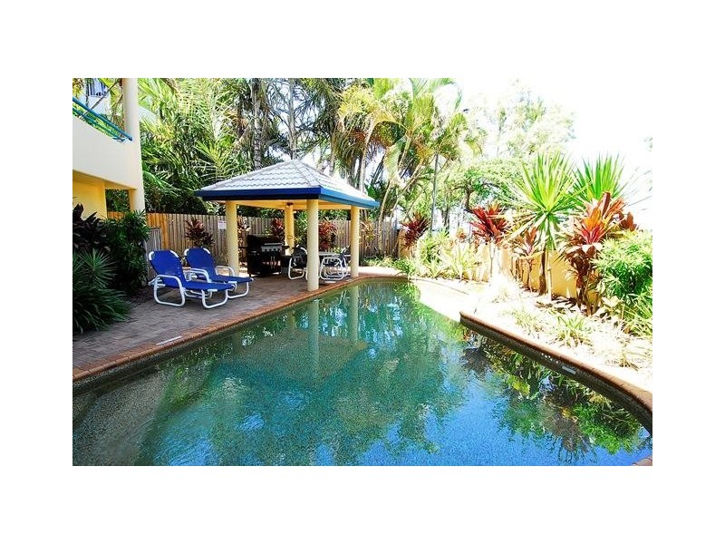 2/57 Vasey Esplanade, Trinity Beach QLD 4879