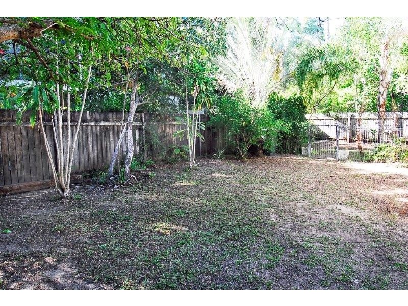 15-17 Upolu Esplanade, Clifton Beach QLD 4879