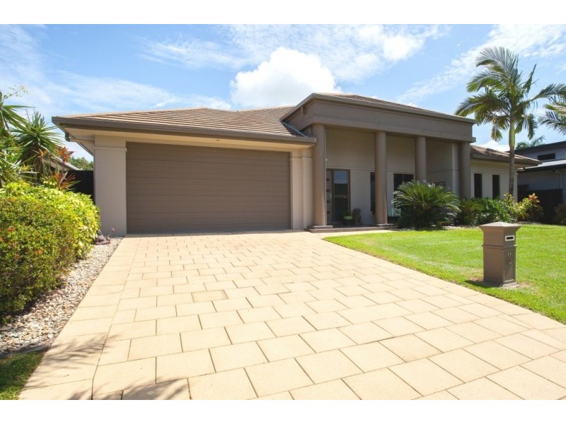 11 Iridescent Drive, Trinity Park QLD 4879