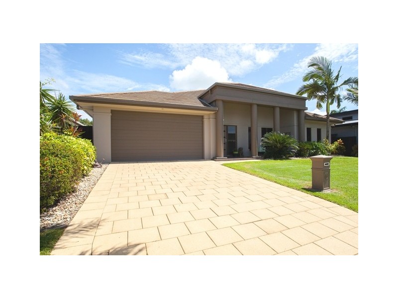 11 Iridescent Drive, Trinity Park QLD 4879