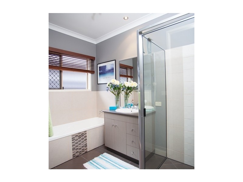 11 Iridescent Drive, Trinity Park QLD 4879