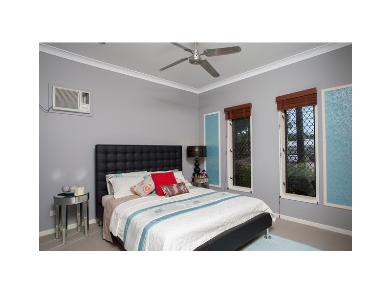 11 Iridescent Drive, Trinity Park QLD 4879