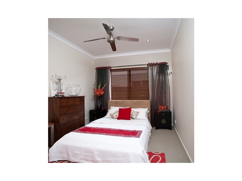 11 Iridescent Drive, Trinity Park QLD 4879