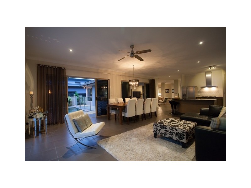 11 Iridescent Drive, Trinity Park QLD 4879