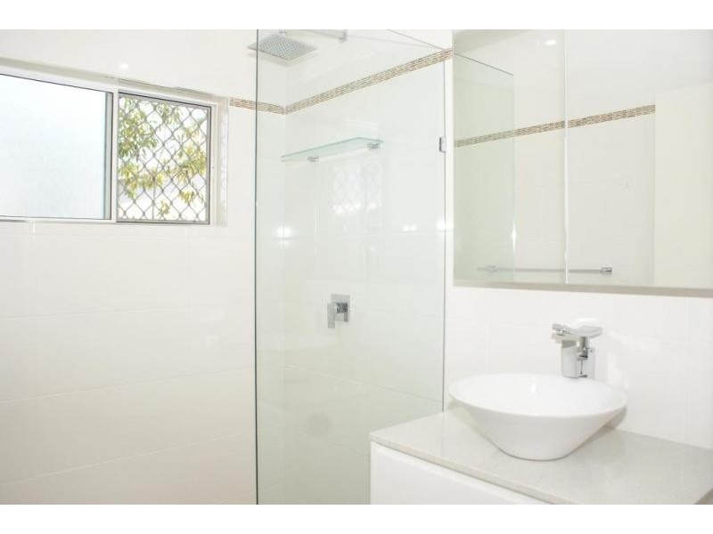 2/8 Portsea Cres, Kewarra Beach QLD 4879