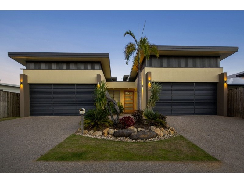 39 Harbour Drive, Trinity Park QLD 4879