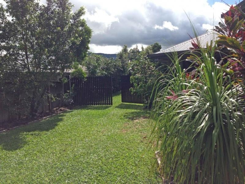 13 Propeller Crt, Trinity Beach QLD 4879