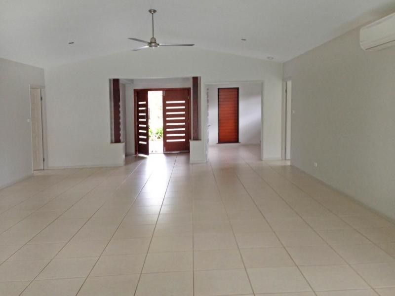 13 Propeller Crt, Trinity Beach QLD 4879