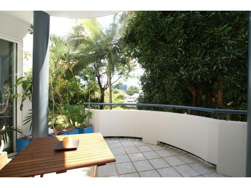 9/34 Minnie St, Cairns QLD 4870