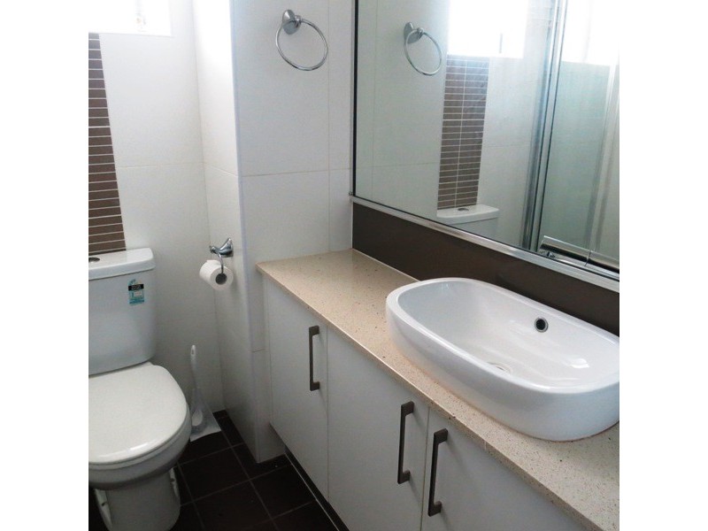 128/241 Coral Coast Dve, Palm Cove QLD 4879