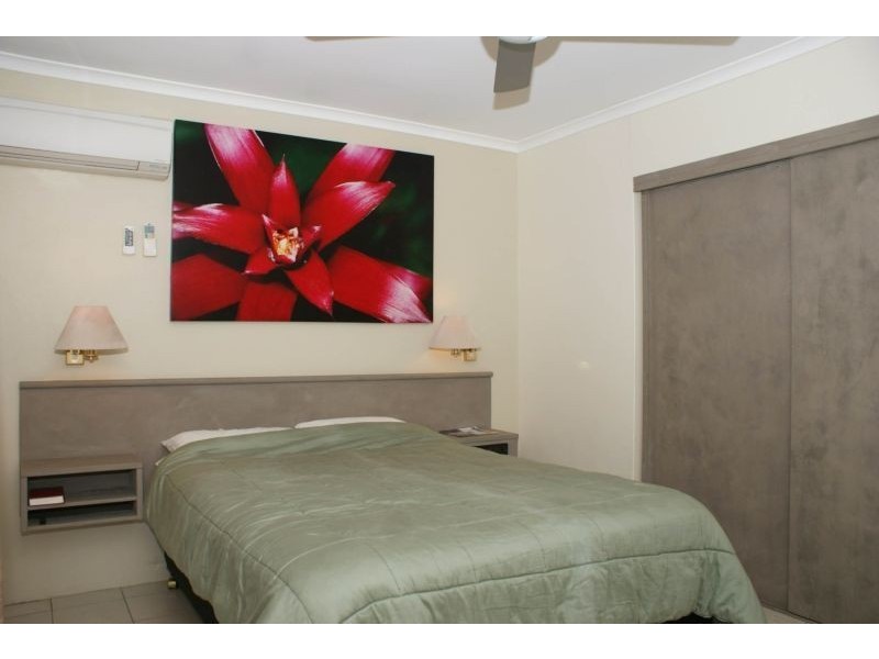 201/241 Coral Coast Drive, Palm Cove QLD 4879