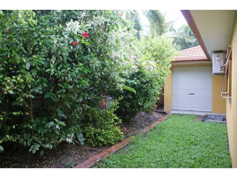 11 Greenhaven Close, Clifton Beach QLD 4879
