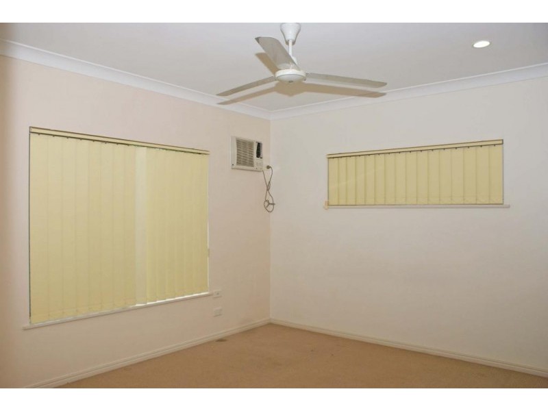 11 Greenhaven Close, Clifton Beach QLD 4879