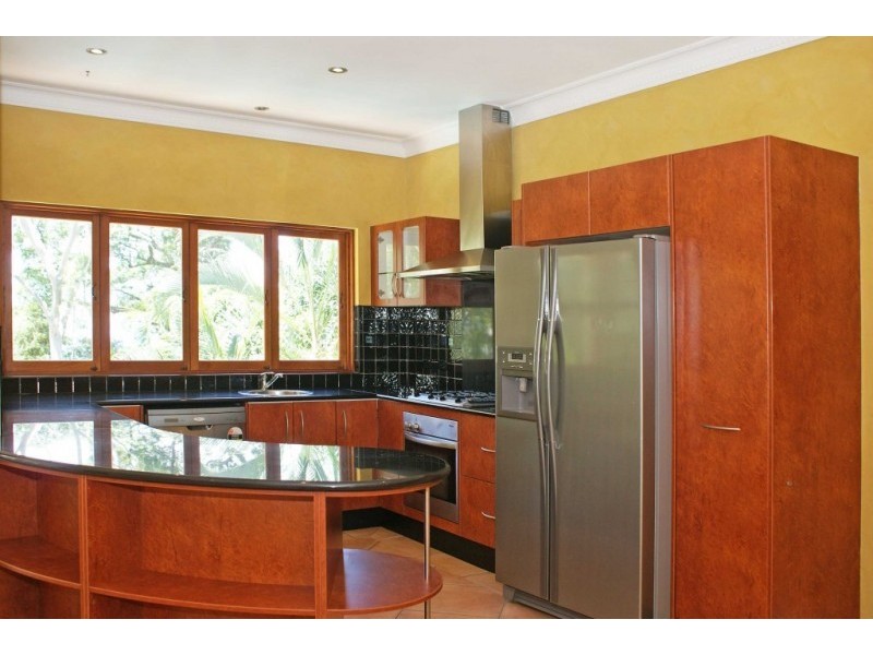31/7 Tari Place, Trinity Beach QLD 4879