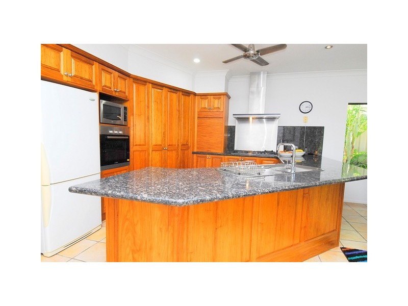 39 Beaver Street, Clifton Beach QLD 4879