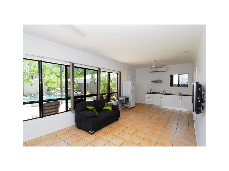 39 Beaver Street, Clifton Beach QLD 4879