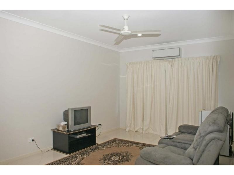 36 Carter Close, Smithfield QLD 4878